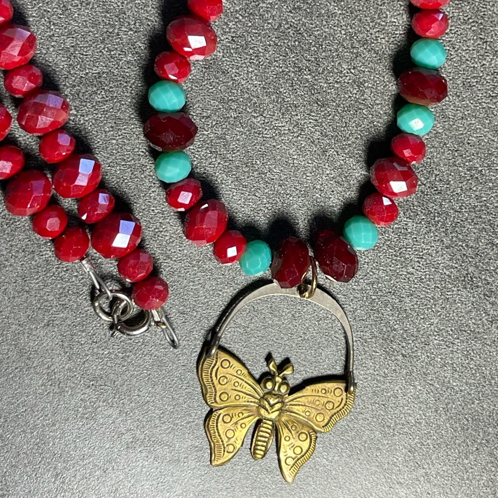 Faceted Crystal Bead Necklace Vintage 70’s Butterfly Moth Pendant